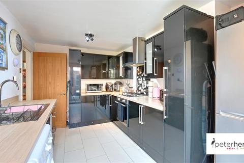27 Askrigg Avenue, Sunderland, SR2 9SG