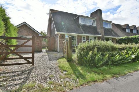 3 bedroom chalet for sale, Trade Street, Newbury RG20