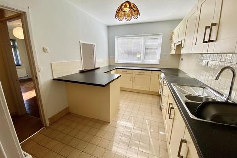 undefined, Llanbedrog, Pwllheli