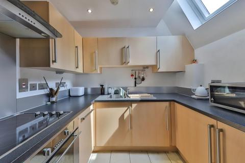 1 bedroom flat for sale, Popes Head Court, Peter Lane, York, YO1 8SU