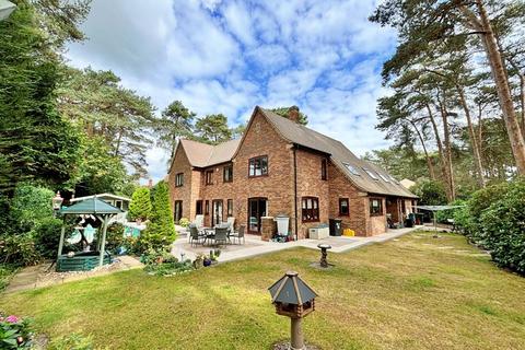 5 bedroom detached house for sale, Davids Lane, Ringwood BH24