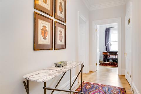 1 bedroom apartment to rent, Berkeley House, Mayfair W1J