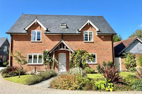 4 bedroom detached house for sale, Milford Road, Everton, Lymington, Hampshire, SO41