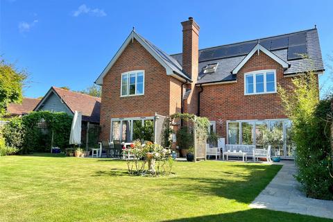 4 bedroom detached house for sale, Milford Road, Everton, Lymington, Hampshire, SO41