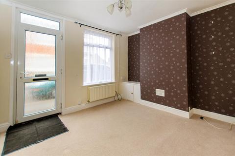 3 bedroom terraced house for sale, Browns Road, Boston