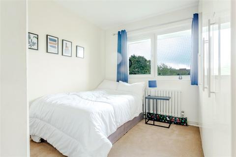 2 bedroom flat for sale, Mavor House, Bryan Street, Islington, London