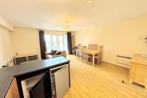 2 bedroom flat for sale, Gilmartin Grove, Liverpool