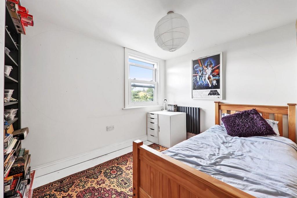 14-494d JHProp World - 194 Venner Road - 42 (1)-medi