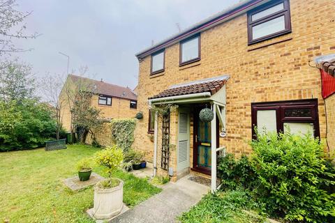 2 bedroom end of terrace house for sale, Walton Park, Peterborough