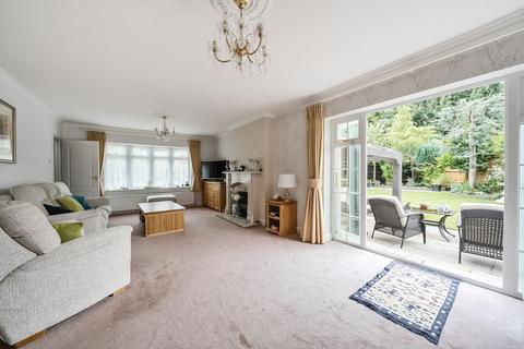 4 bedroom detached house for sale, Chapel Road, Warlingham CR6