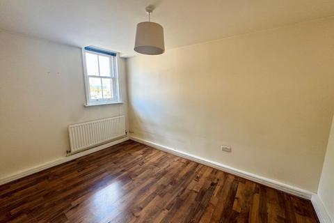 2 bedroom flat for sale, Waltons Parade, Preston PR1