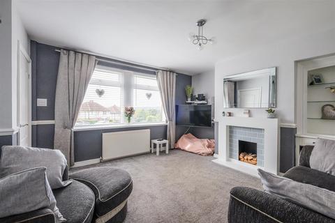 3 bedroom semi-detached house for sale, Shirley Avenue