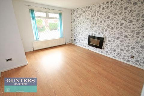 3 bedroom semi-detached house for sale, Thornsgill Avenue Cutler Heights, Bradford, West Yorkshire, BD4 9JS