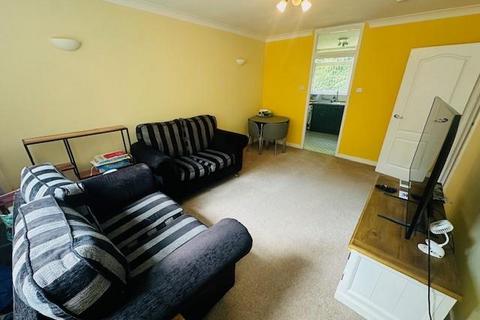 2 bedroom flat to rent, Thornhill Road, Sutton Coldfield