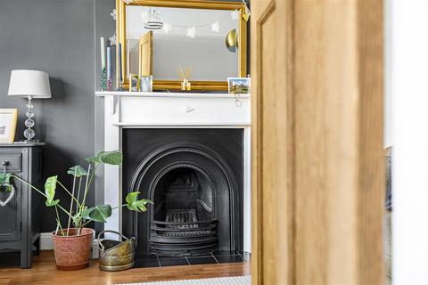 39 Bishops Road, Trumpington, Cambridge, CB2 9NQ