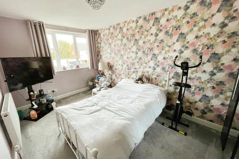 3 bedroom semi-detached house for sale, Oldfield Drive, Vicars Cross, Chester, Cheshire, CH3