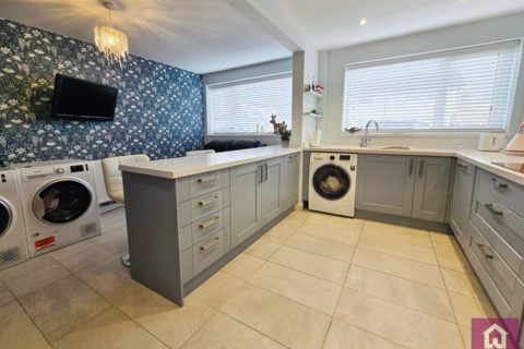 3 bedroom semi-detached house for sale, Oldfield Drive, Vicars Cross, Chester, Cheshire, CH3