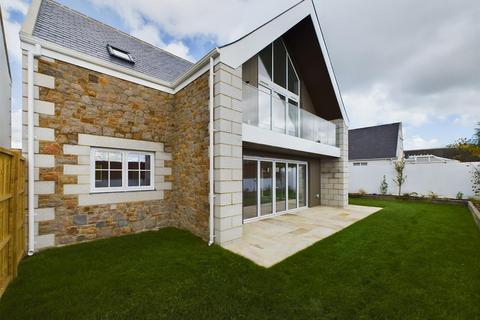 4 bedroom house for sale, Modern Granite Faced Country Home In St John