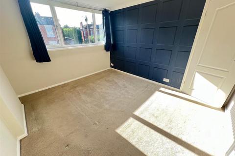 3 bedroom semi-detached house for sale, Duncombe Street, Wollaston, Stourbridge, DY8 3QU