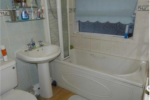 6 Heather Road, Smethwick, B67 7LW