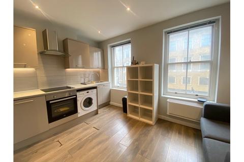 1 bedroom flat to rent, Kennington Lane, Vauxhall SE11