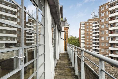 2 bedroom apartment for sale, Gee Street, London, EC1V