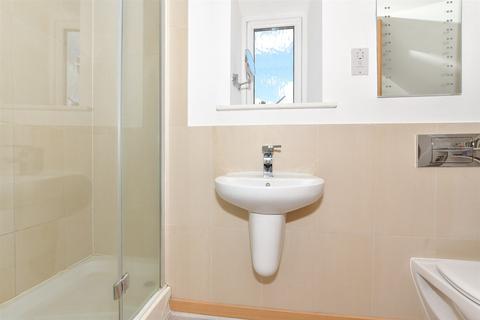 46 Olympia Way, Whitstable, CT5 3FF