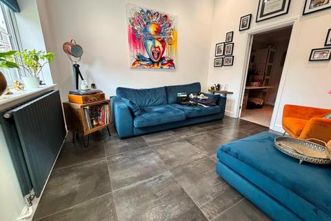 27 The Spinney, Grange Park, Northampton, NN4 5BT