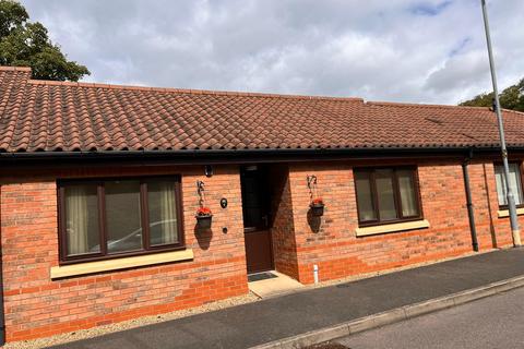 2 bedroom bungalow for sale, Honeywell Close, Oadby, LE2