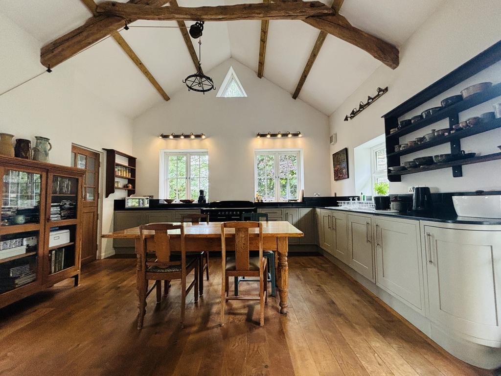 Open plan kitchen/living area