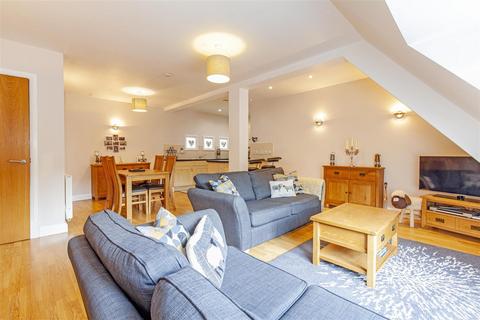 2 bedroom apartment for sale, 28, Ashopton Road, Bamford, Hope Valley, Derbyshire, S33 0BY