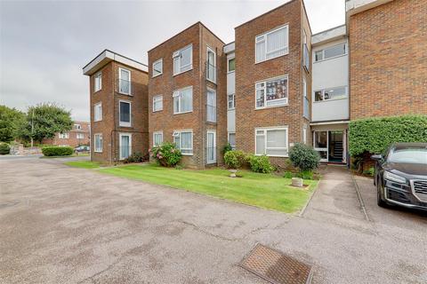 1 bedroom flat for sale, Helen Court, Mill Road, Worthing BN11