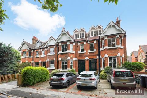 2 bedroom apartment for sale, Priory Road, London N8