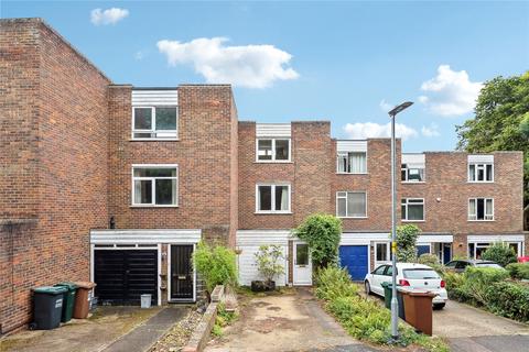 3 bedroom terraced house for sale, Townfield, Rickmansworth, Hertfordshire, WD3