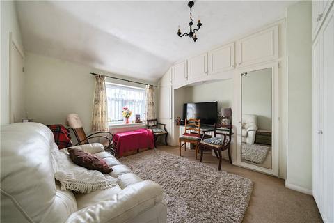 2a Laurel Close, Dartford, DA1 2QL