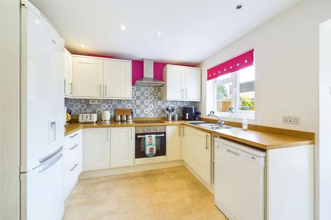 2 bedroom end of terrace house for sale, Campbell Road, Burton, Christchurch, BH23