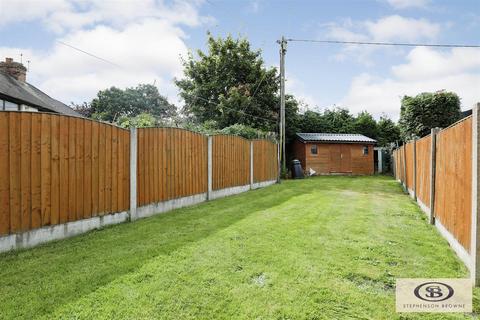 3 bedroom semi-detached house for sale, Smithy Grove, Hassall Green, Sandbach