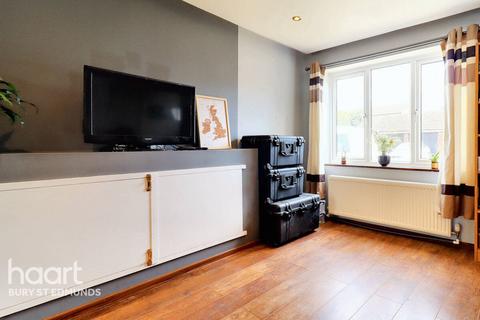 3 bedroom terraced house for sale, Magnolia Close, Red Lodge, Bury St Edmunds