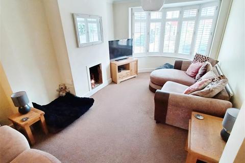 3 bedroom semi-detached house for sale, Allington Drive, Rochester