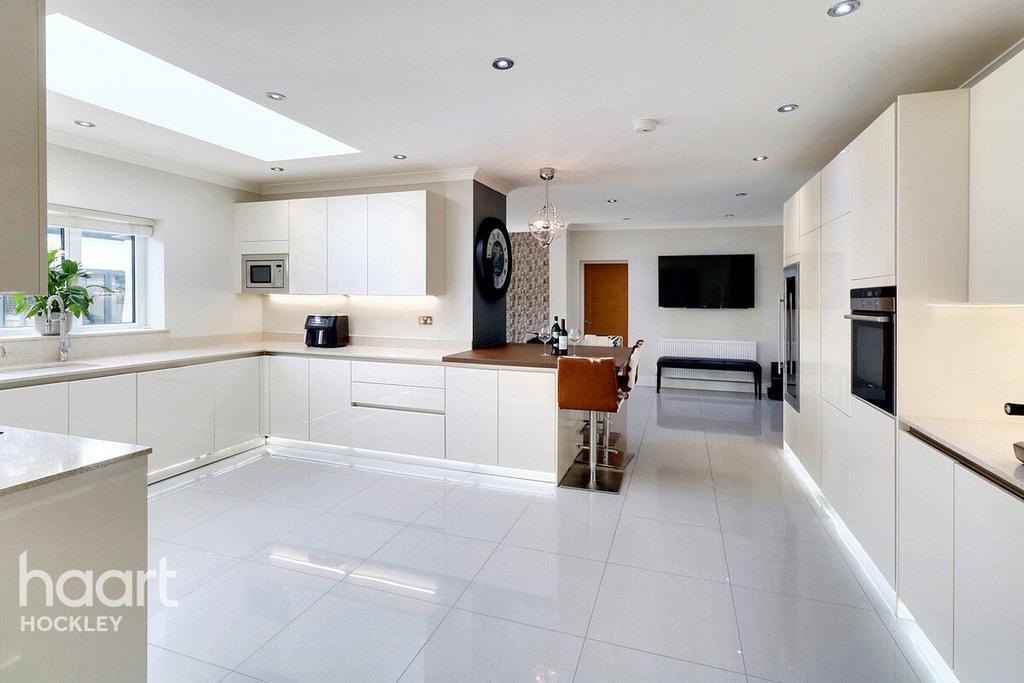 Hall Road, Rochford 5 bed detached house for sale £1,750,000