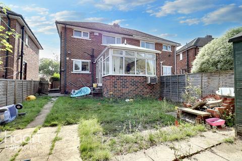 3 bedroom semi-detached house for sale, St Wilfrids Road, Bessacarr, Doncaster