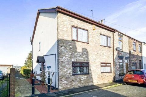 3 bedroom end of terrace house for sale, High Street, Goole DN14