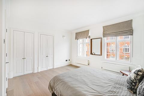 Flat I, Davis Court Argyll Road, London, W8 7BQ