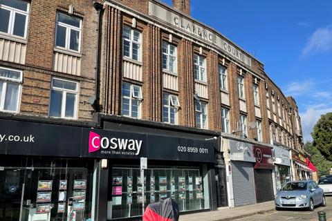 2 bedroom flat to rent, The Broadway, Mill Hill, NW7