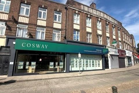 2 bedroom flat to rent, The Broadway, Mill Hill, NW7