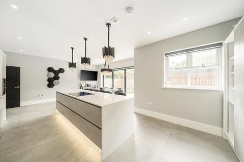 5 bedroom detached house for sale, Barlow Moor Road, Manchester, Greater Manchester