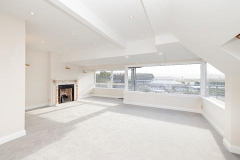3 bedroom flat to rent, Riversdale Crescent, Murrayfield, Edinburgh, EH12