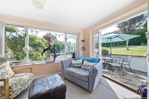 4 bedroom detached house for sale, St. Andrews Road, Bridport