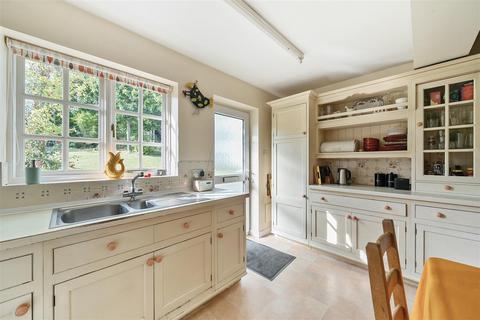 4 bedroom detached house for sale, St. Andrews Road, Bridport