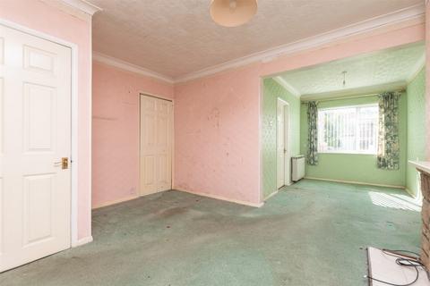 18 Beesfield Lane, Farningham, Dartford, DA4 0BZ